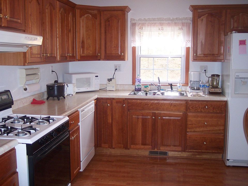 11B Hc 61, Wileyville, WV 26581 Zillow