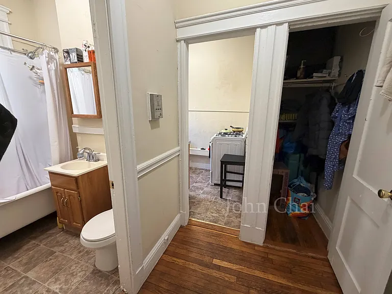 225 Kelton St #4 — Photo 13