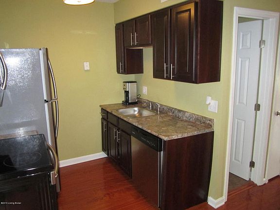 3rd image of 1926 Goldsmith Ln Unit 71-5