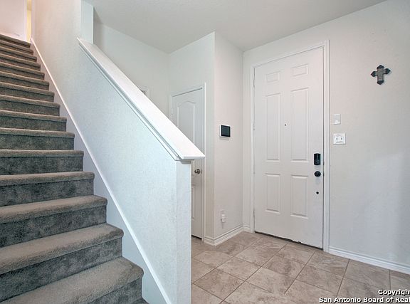 4th image of 8506 Bayliss Point