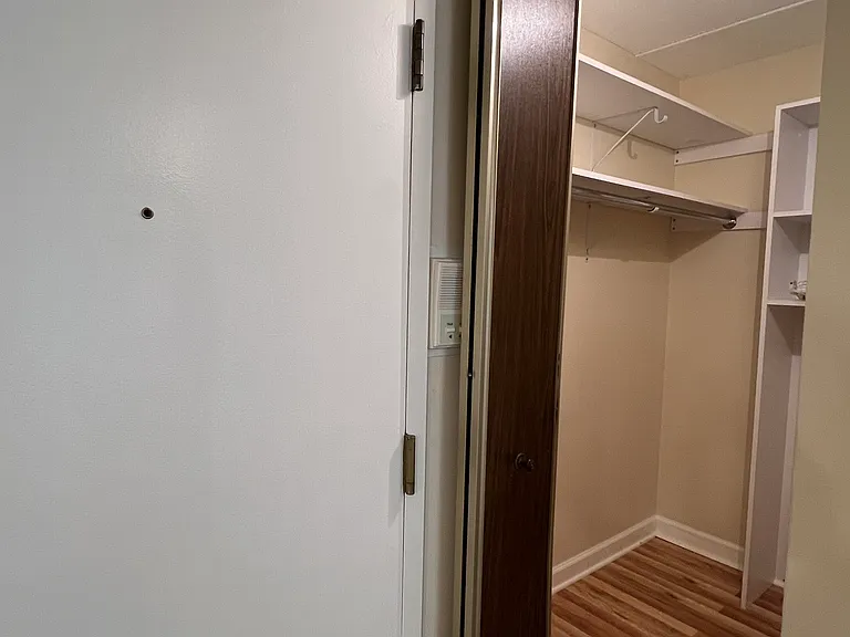5125 Blodgett Ave #207 — Photo 21