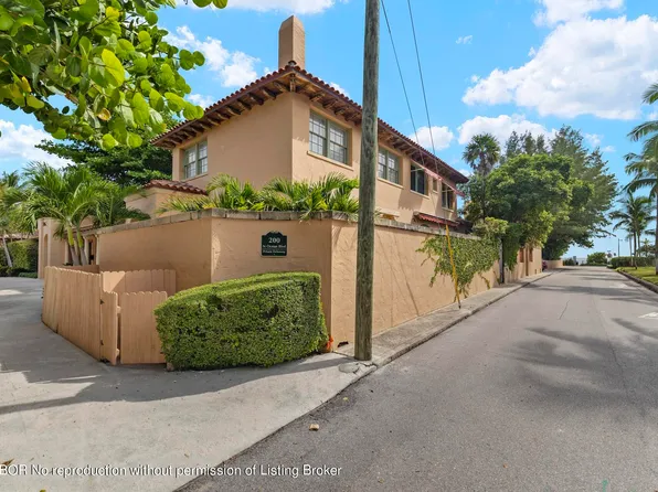 200 N Ocean Blvd #40, Palm Beach, FL 33480