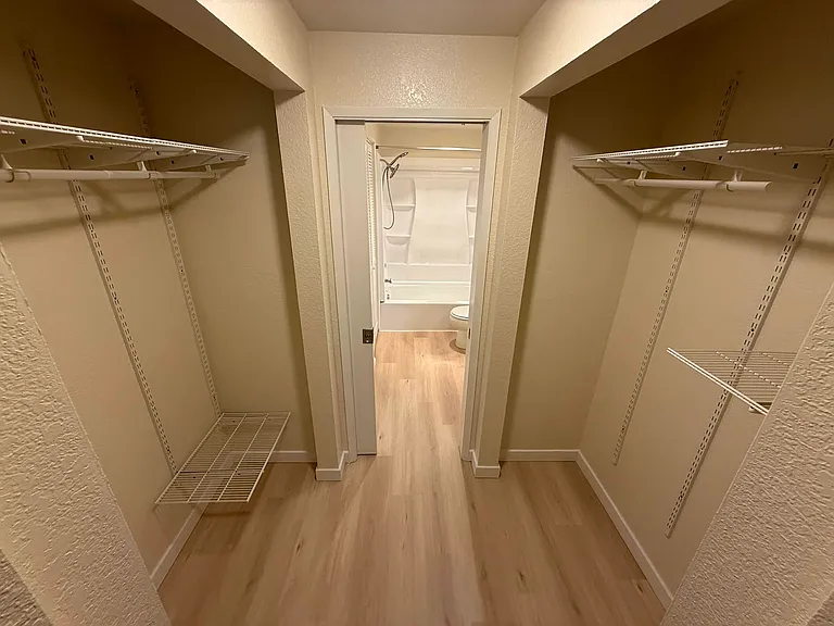 7017 35th Ave NE #205 — Photo 5