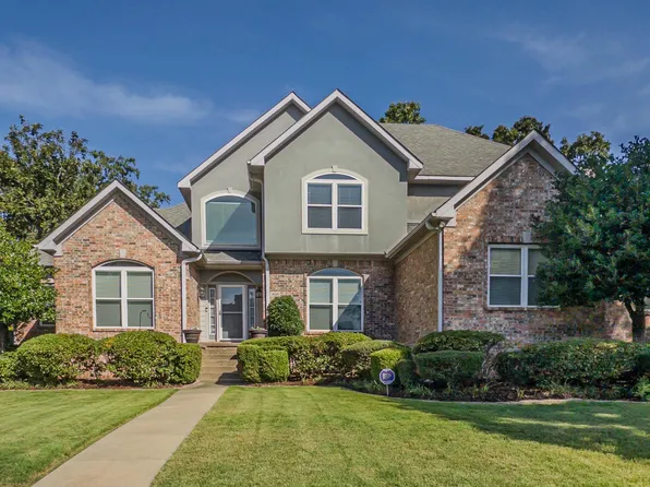 14200 Clarborne Ct, Little Rock, AR 72211