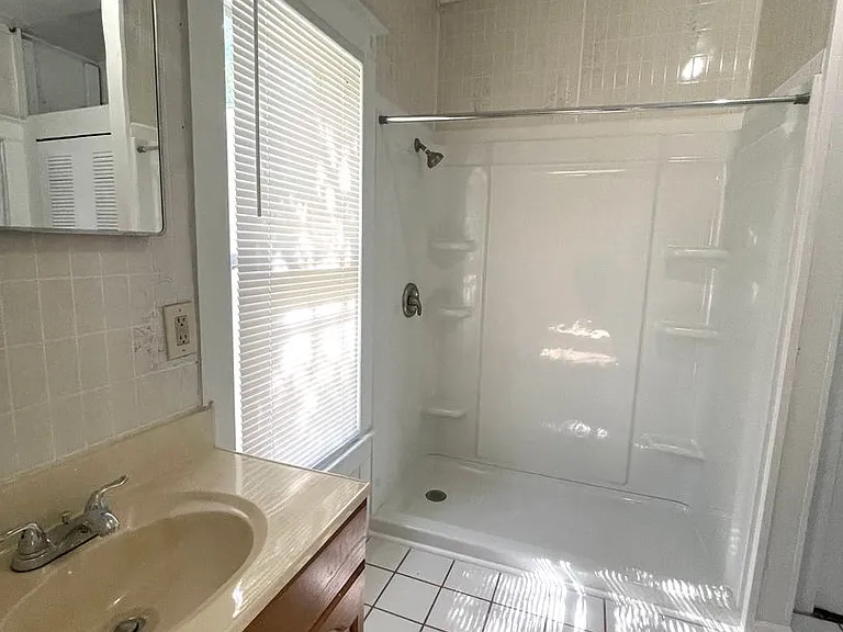 802 Missouri Ave — Photo 13