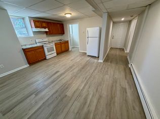 436 Chandler St #B, Worcester, MA 01602