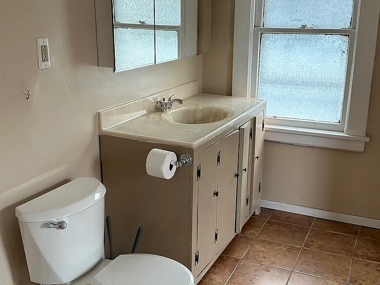 210 Southside Pkwy #2 — Photo 14