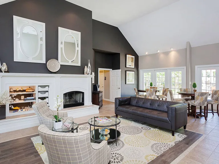 Gayton Pointe Townhomes — Photo 6