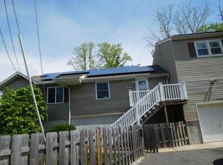 107 East Rd, Belford, NJ 07718