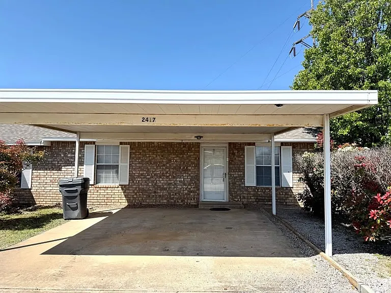 2417 Rustic Dr — Photo 1