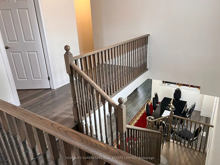 188 Aviron Cres — Photo 16