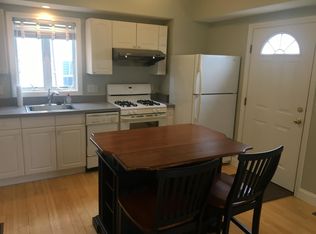 6 Hanson St #1, Somerville, MA 02143