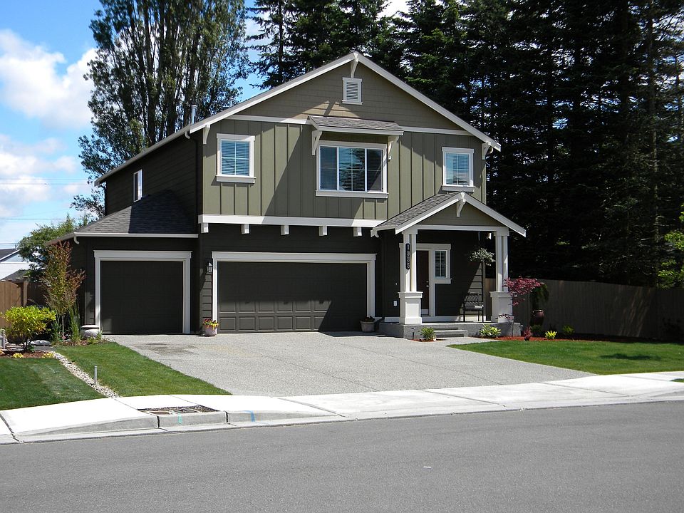 1st image of 1935 5th Ave NW
