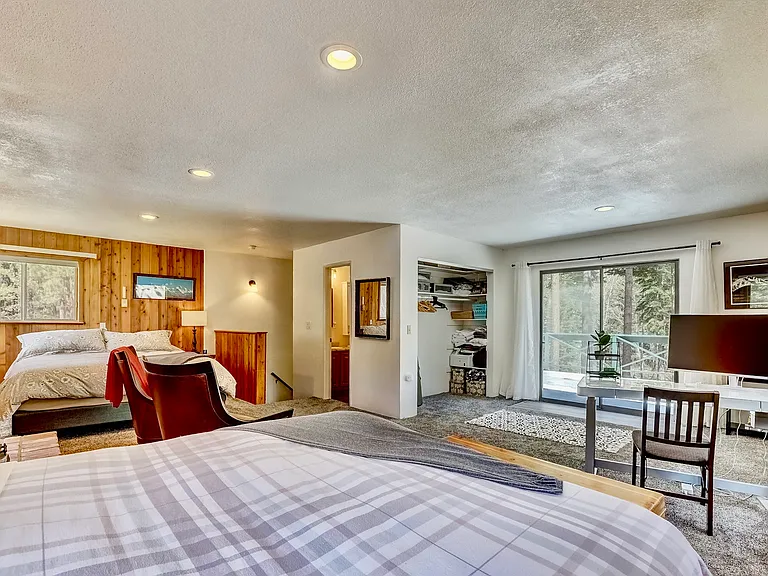 3445 E River Park Dr — Photo 18