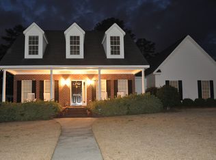 475 Sugarloaf Dr, Macon, GA 31204