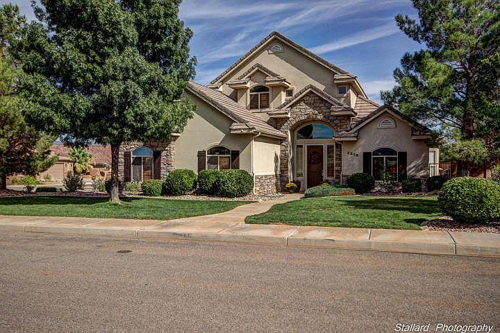 1st image of 2318 Patricia Dr