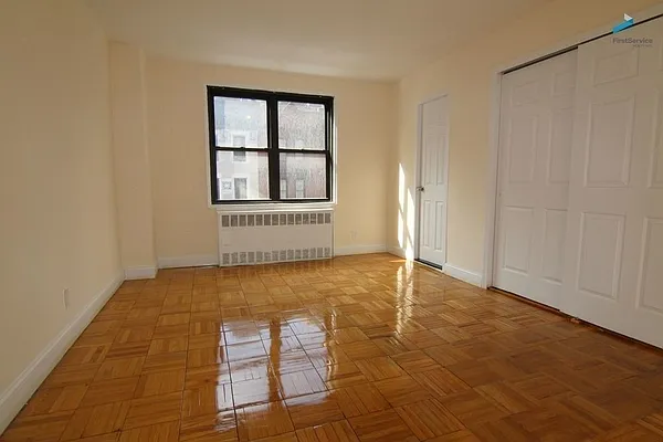 Rented by FirstService Realty (legacy) | media 11