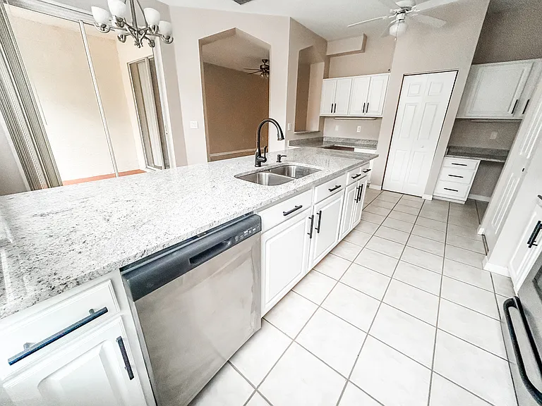 5035 Sunridge Palms Dr #202 — Photo 9