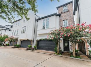 5621 Cohn Meadow Ln, Houston, TX 77007