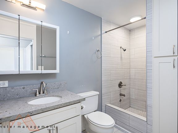 3rd image of 419A Atkinson Dr #905