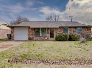 1509 S Grant Ave, Wagoner, OK 74467