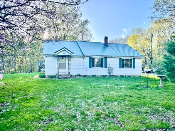 10683 Cut Through Rd, Cloverdale, IN 46120