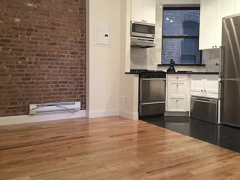 175 W 107th St #7A — Photo 1