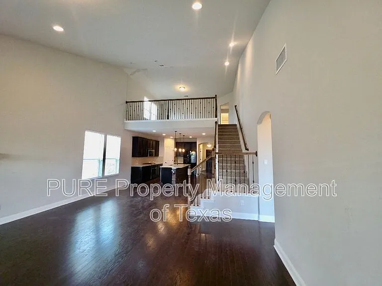 205 Methodius Dr — Photo 9