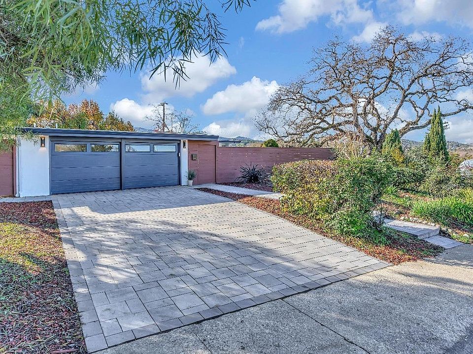 1st image of 1271 Leafwood Heights