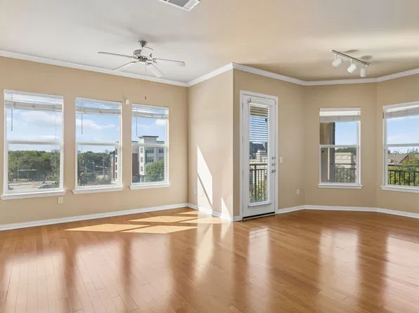 800 E 15th St Unit 201, Plano, TX 75074