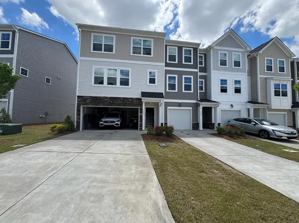 1045 Shoreside Dr, Durham, NC 27713
