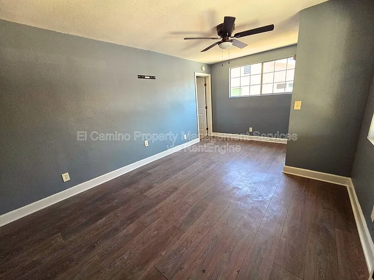 6010 Greenwood Ave #A — Photo 7