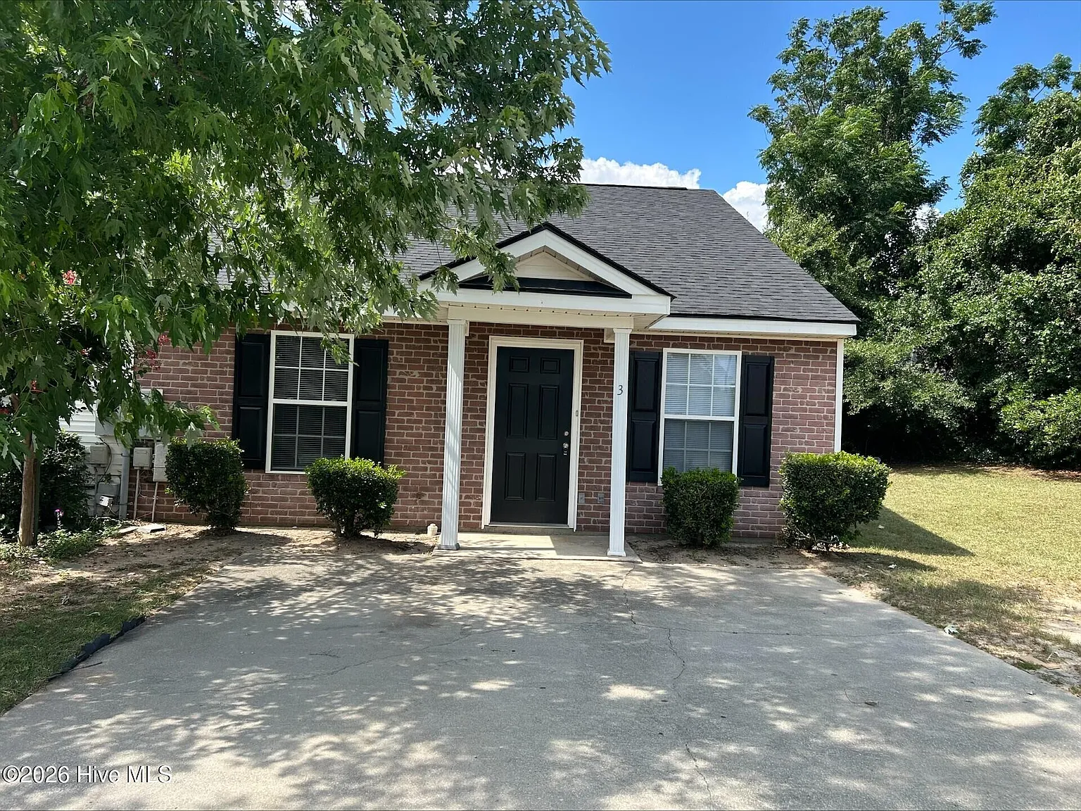 2 bed, 2.0 bath, 1092 sqft, $1,395 — Photo 1