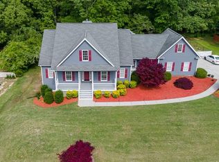 142 Clover Mill Dr, Jefferson, GA 30549