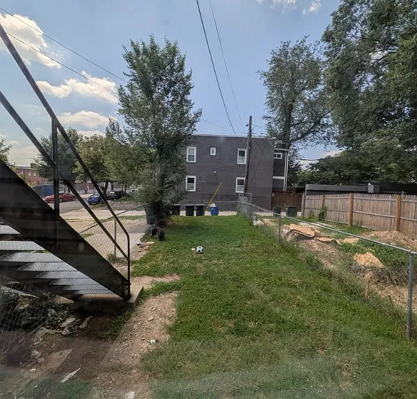 1925 D St NE #2 — Photo 7
