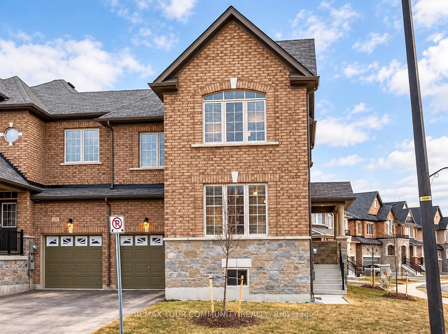 3 bed, $3,500 — Photo 1