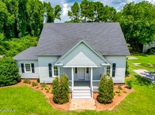 606 Claude Scott Rd, Warsaw, NC 28398
