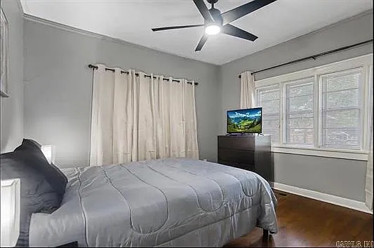 4815 Lee Ave — Photo 12