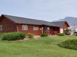 3 N Marquette Ct, Cody, WY 82414