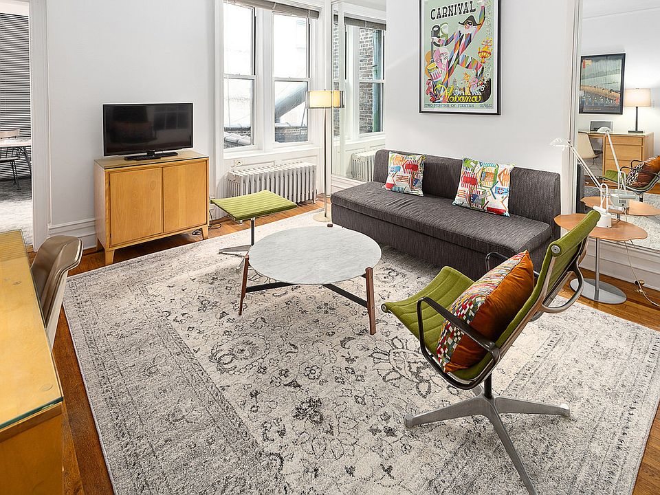 1st image of 106 Lexington Ave #2R