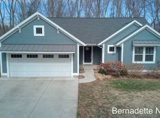 14347 Johnson St, Grand Haven, MI 49417