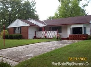 2020 Graham Dr, Fort Wayne, IN 46818