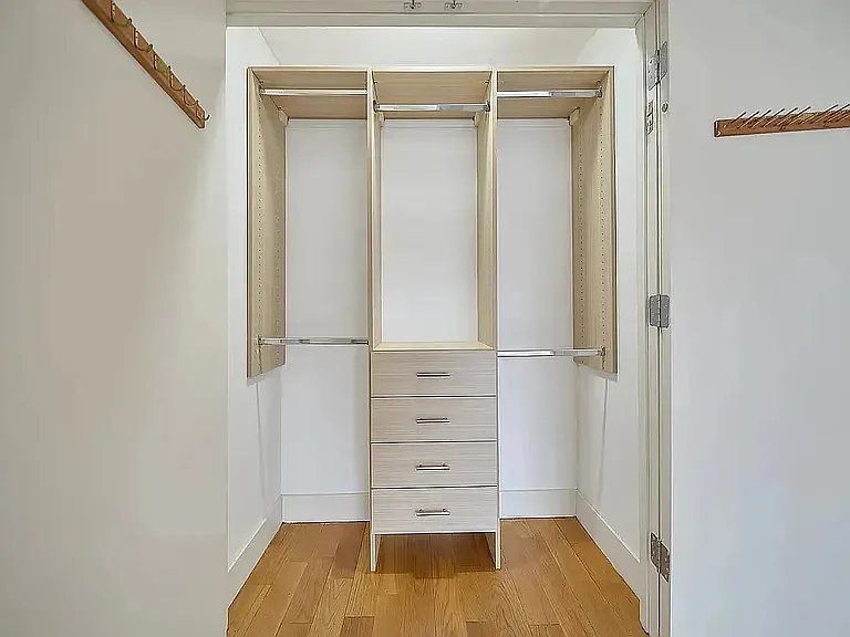 344 E 110th St #2DD — Photo 5
