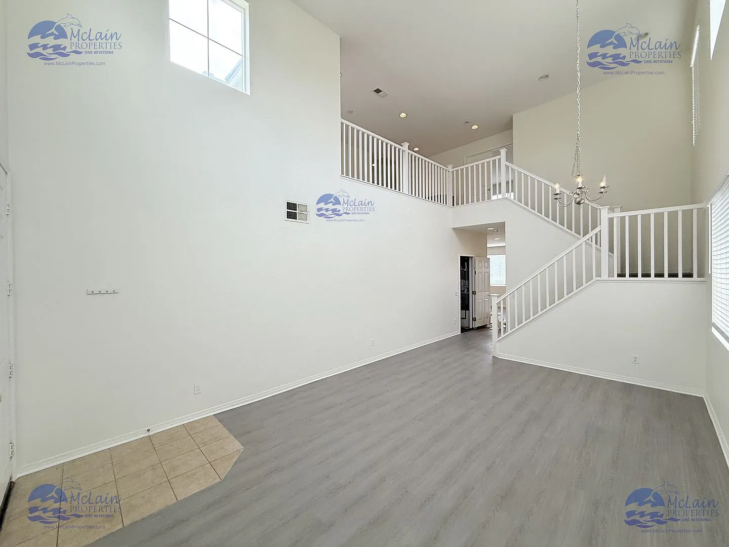 Beautiful, Clean, Large 4 Bedroom Home In Safe Gated Community — Photo 2