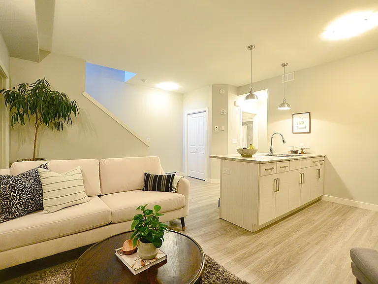 51 Edgemont Pl — Photo 9