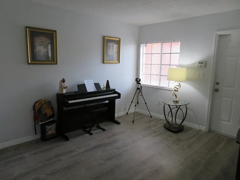 13404 SW 153rd Ter #2007 — Photo 4