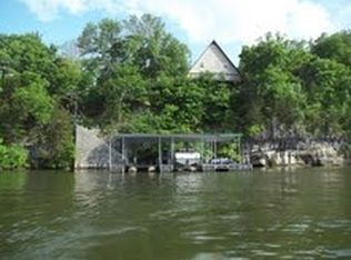 4559 Lower Prairie Hollow Rd, Roach, MO 65787