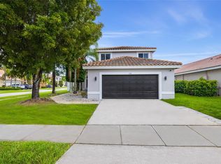 1396 SW 180th Ave, Hollywood, FL 33029