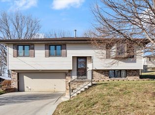 110 Heesch Ave, Treynor, IA 51575