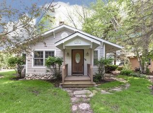 34481 N Circle Dr, Round Lake, IL 60073